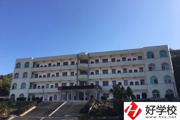 岳陽(yáng)市新青年職業(yè)技術(shù)學(xué)校怎么樣？辦學(xué)情況如何？