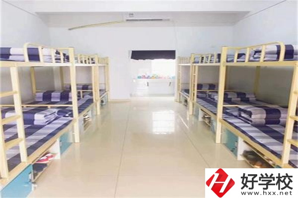 長沙經(jīng)貿(mào)職業(yè)中專有哪些招生專業(yè)？有哪些辦學(xué)優(yōu)勢？