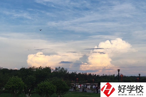 湘潭就業(yè)職校怎么樣？有什么專(zhuān)業(yè)？