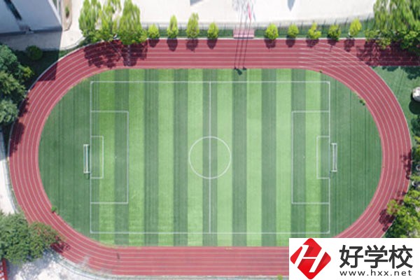 中鐵十二局有限公司技工學(xué)校運(yùn)動(dòng)場(chǎng)