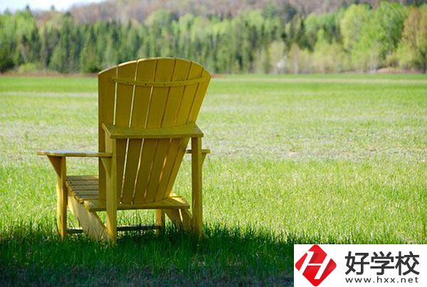 初中畢業(yè)讀郴州市第一職業(yè)中專，就業(yè)前景如何？
