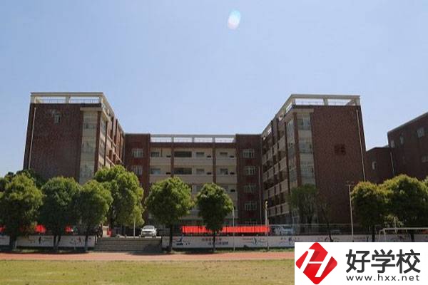岳陽市高級(jí)技工學(xué)校好不好？就業(yè)情況怎么樣？