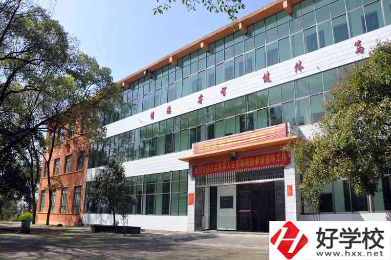 衡陽蔡倫科技中等職業(yè)學校有哪些招生專業(yè)？如何收費？