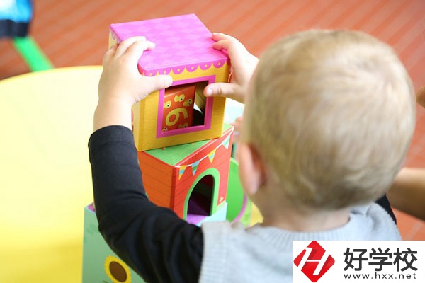 婁底的職高學(xué)校里有什么專業(yè)？就業(yè)方向是什么？