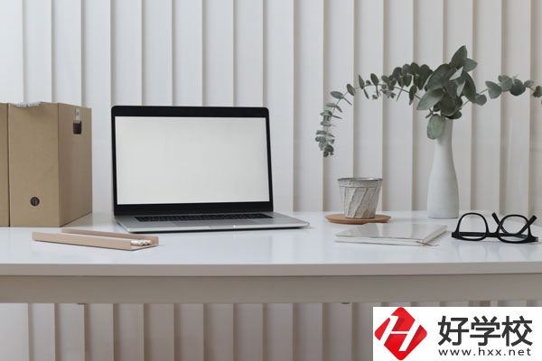 永州第二技工學校怎么樣？學校是公辦的嗎？