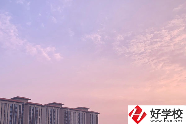 想在常德讀中專，有哪些比較好的學(xué)校推薦？