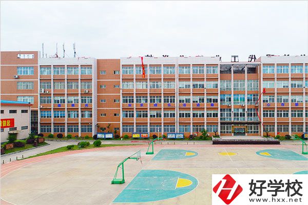 湖南護理學校值得去讀嗎？開設(shè)哪些專業(yè)？