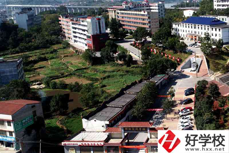 邵陽(yáng)交通職業(yè)中專怎么樣？收費(fèi)標(biāo)準(zhǔn)是什么？