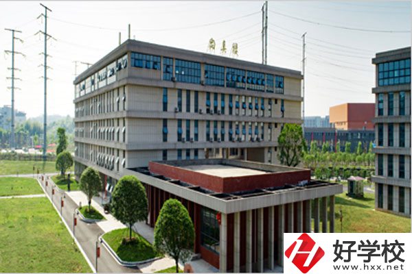 株洲市工業(yè)中等專業(yè)學校是公辦學校嗎？就業(yè)情況如何？