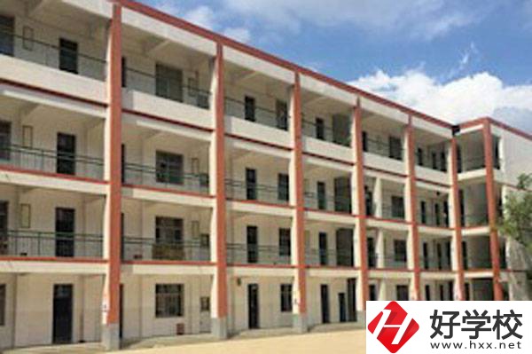 長沙航天學(xué)校有哪些資助政策？