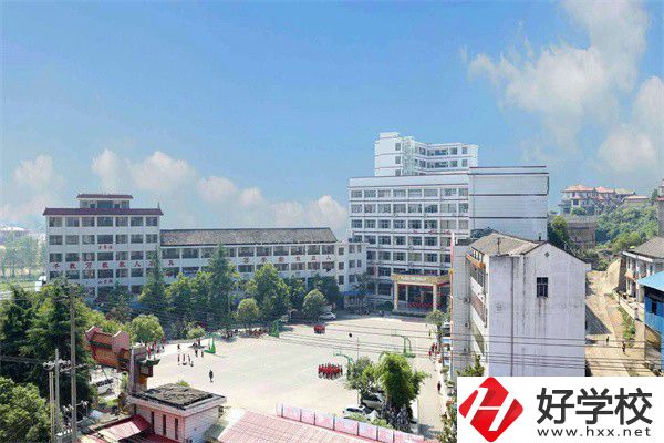 婁底民辦中職學(xué)校怎么樣？民辦中職值得就讀嗎？