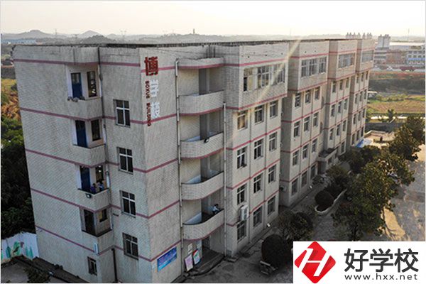 湘潭縣職業(yè)技術(shù)學(xué)校有什么特色專業(yè)？好就業(yè)嗎？