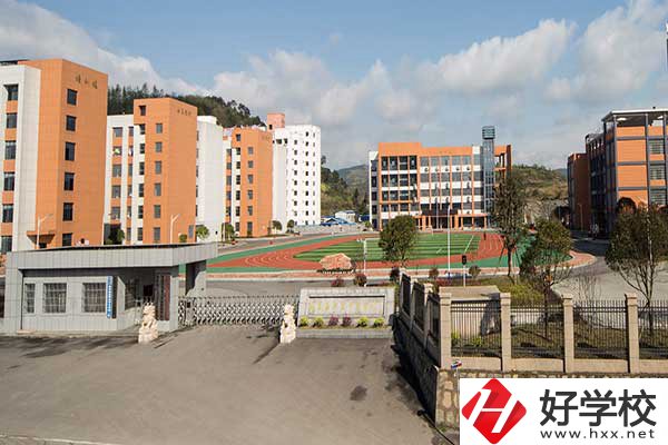 想在湘西學(xué)習(xí)美發(fā)與形象設(shè)計(jì)專業(yè)，可以看看這所學(xué)校