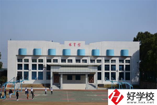 湘潭生物機(jī)電學(xué)校是重點(diǎn)學(xué)校嗎？有什么王牌專(zhuān)業(yè)？