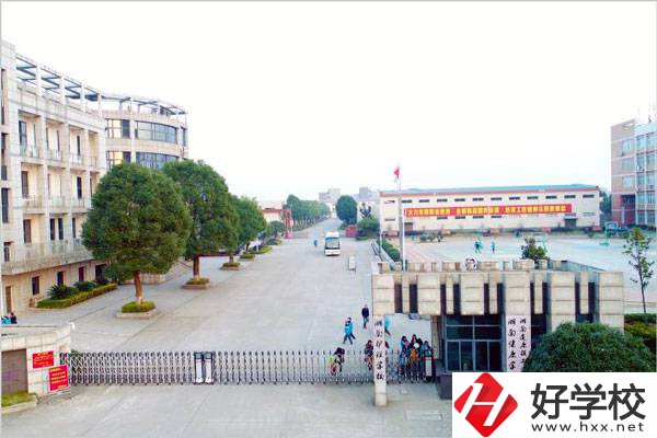 湖南醫(yī)衛(wèi)類中專有哪些？學(xué)校開設(shè)了什么專業(yè)？
