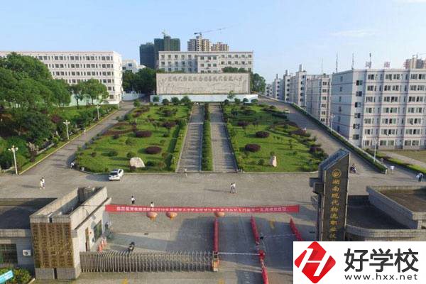 在長沙想學(xué)物流可以去哪些學(xué)校？物流專業(yè)好就業(yè)嗎？