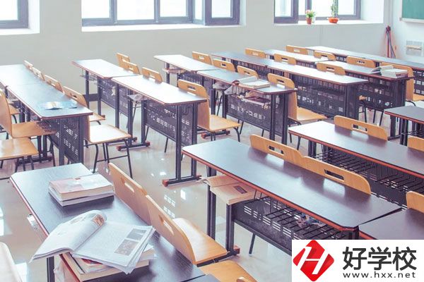 張家界航空工業(yè)職業(yè)技術(shù)學院好不好？就業(yè)怎么樣？
