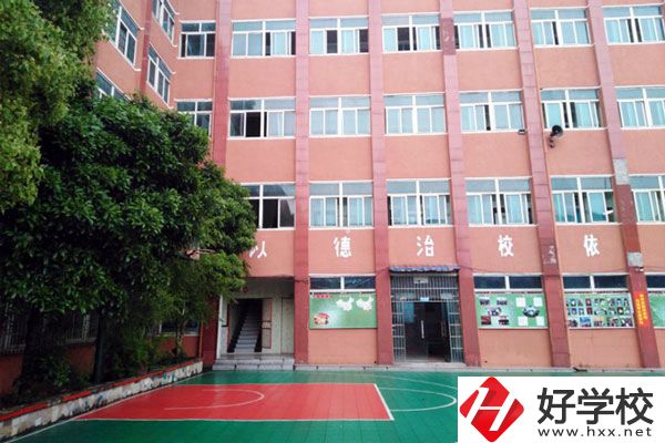 岳陽市中山財經(jīng)職業(yè)學(xué)校好不好？值得報考嗎？