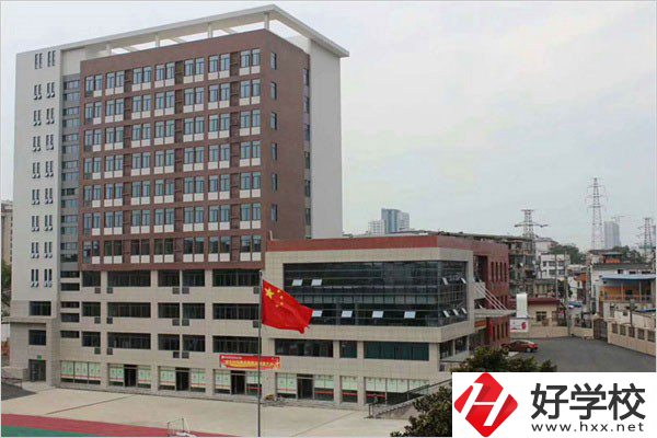 在湘潭，有哪些技校是公辦的？