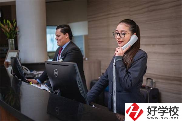 郴州有開設(shè)護理專業(yè)的中職嗎？哪些專業(yè)開設(shè)較多？