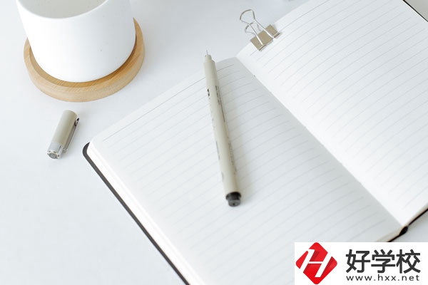 永州第二技工學(xué)校怎么樣？學(xué)校是公辦的嗎？
