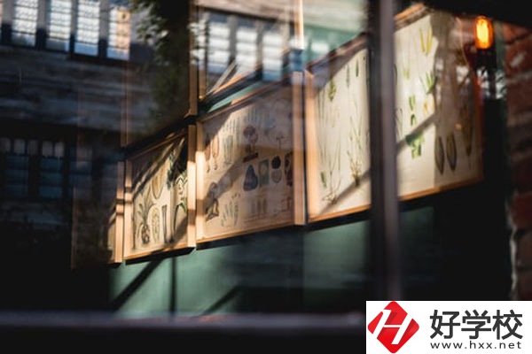 湖南省經(jīng)濟(jì)貿(mào)易職業(yè)中專學(xué)校好不好？宿舍怎么樣？