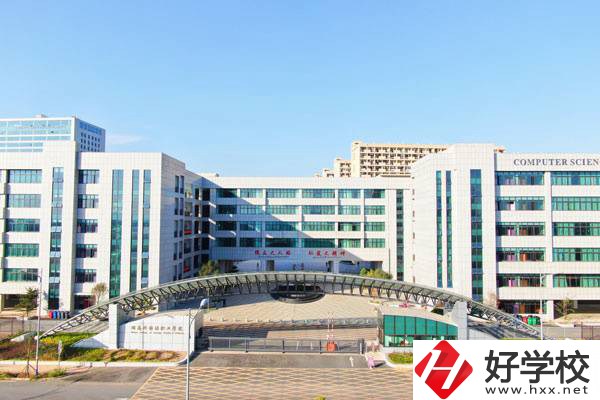 長沙有可以推薦的民辦五年制大專嗎？有什么優(yōu)勢？