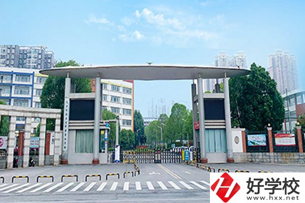 長(zhǎng)沙博雅衛(wèi)生中專(zhuān)學(xué)校開(kāi)設(shè)哪些專(zhuān)業(yè)，招生要求是什么？