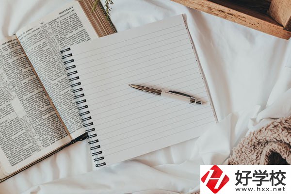 九疑理工學(xué)校好不好？宿舍環(huán)境怎么樣？