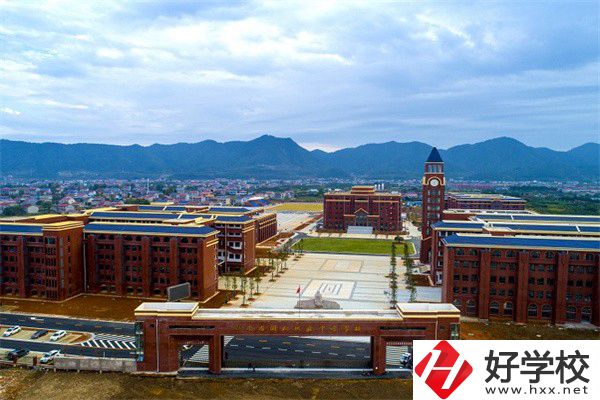 常德汽車中職有哪些推薦？有什么辦學(xué)優(yōu)勢？