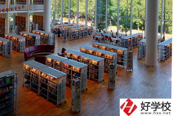 永州市綜合職業(yè)中等專業(yè)學校有什么專業(yè)？