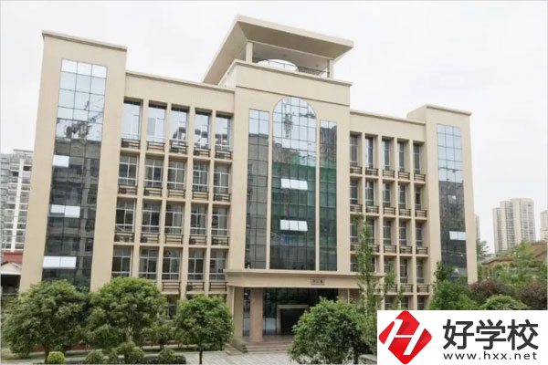 邵陽市哈博職業(yè)中專學校有哪些辦學特色？
