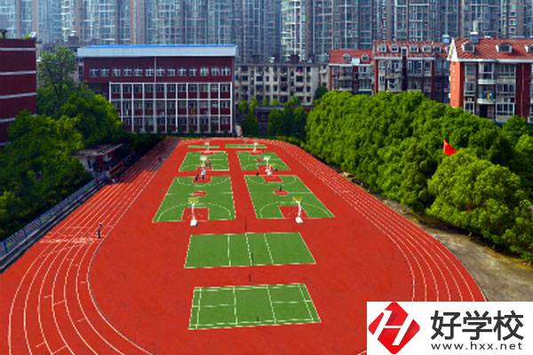 湖南省工業(yè)貿(mào)易學(xué)校是中專還是大專？學(xué)校升學(xué)就業(yè)怎么樣？