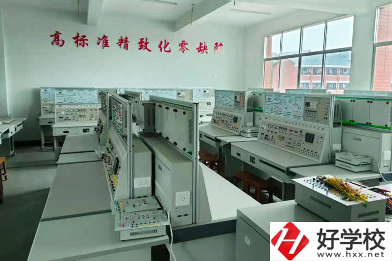 洪江市職業(yè)中專學(xué)校怎么樣？有哪些專業(yè)？