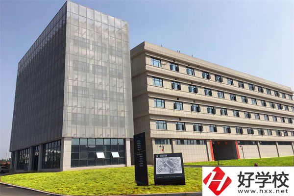株洲有哪些技校？辦學(xué)條件怎么樣？