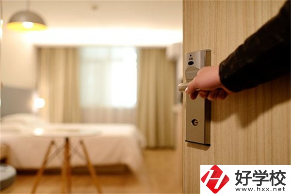 湘潭有酒店管理專(zhuān)業(yè)的職校有哪些？