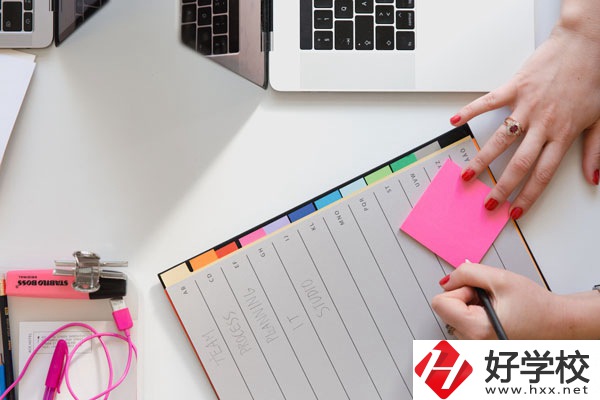 湖南省道縣師范學(xué)校有什么專業(yè)？值得讀嗎？