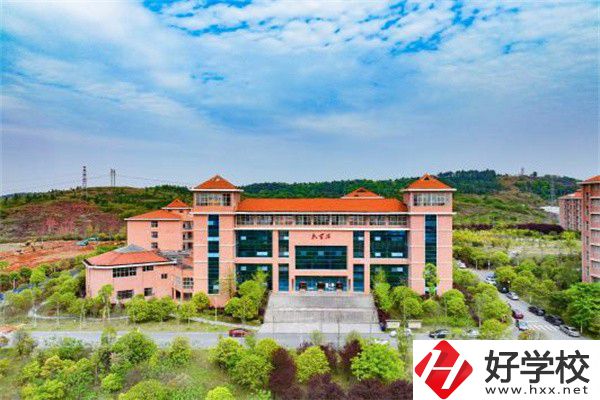 湖南瀟湘技師學(xué)院有哪些專業(yè)？就業(yè)情況怎么樣？