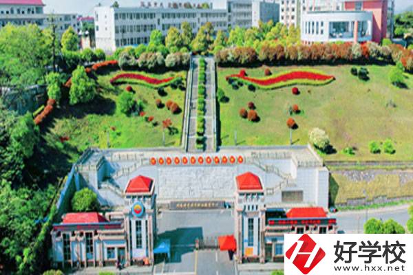 資興市職業(yè)技術(shù)學(xué)校在哪里？有什么辦學(xué)特色？