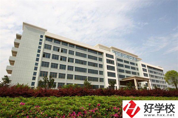 婁底有哪些技校？這些學(xué)校都有什么辦學(xué)優(yōu)勢？