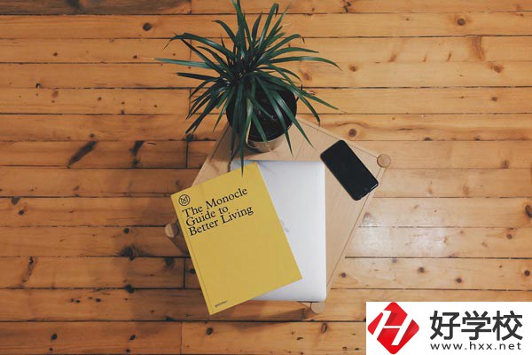 湖南瀟湘信科技工學(xué)校的辦學(xué)優(yōu)勢有哪些？