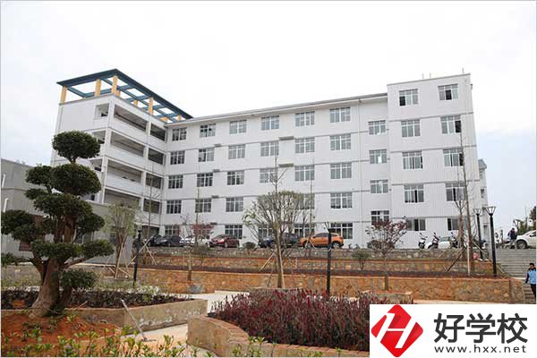 靖州縣職業(yè)中等職業(yè)學(xué)校汽車(chē)維修專(zhuān)業(yè)值得去學(xué)嗎？