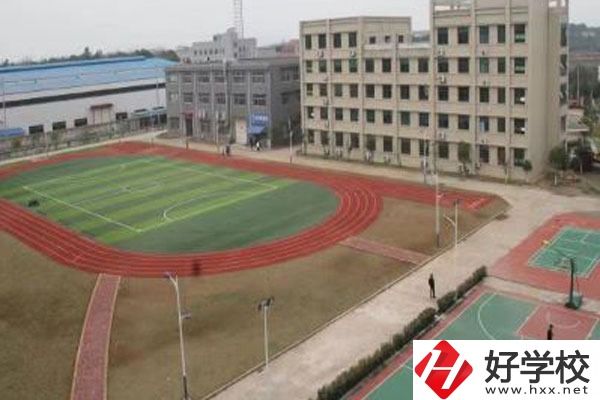 長(zhǎng)沙經(jīng)貿(mào)職業(yè)中專有哪些招生專業(yè)和招生要求？