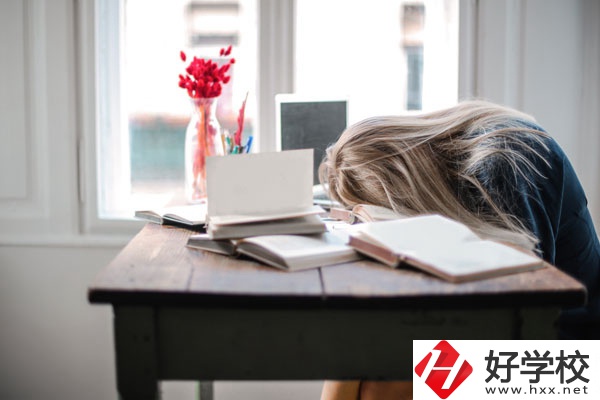 洪江市職業(yè)中專學(xué)校好不好？宿舍怎么樣？