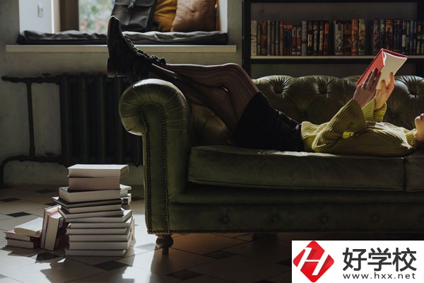 衡山明星體育藝術(shù)中等專業(yè)學(xué)校好不好？