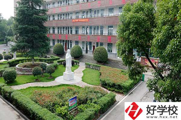 邵陽(yáng)市交通職業(yè)中專學(xué)校教學(xué)樓