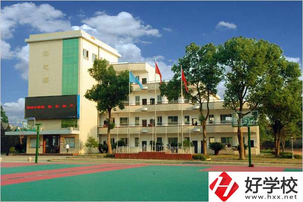 常德德才職業(yè)技術學校教學樓