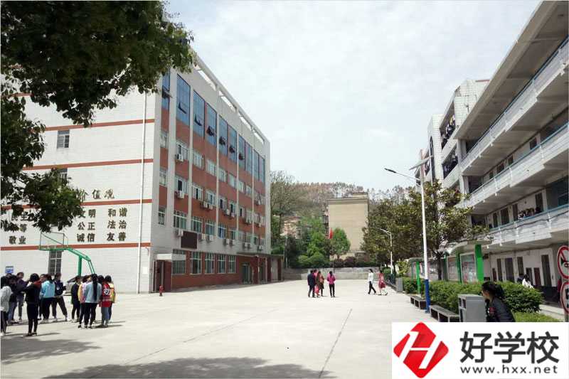 邵陽市女子職業(yè)學(xué)校值不值得報(bào)考？辦學(xué)特色是什么？