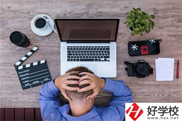 湖南中職生畢業(yè)會有就業(yè)難的問題嗎？選就業(yè)還是升學(xué)？