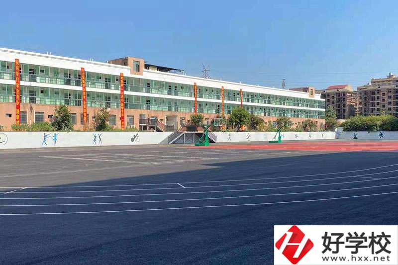 衡陽市文華藝術(shù)學(xué)校有哪些專業(yè)？